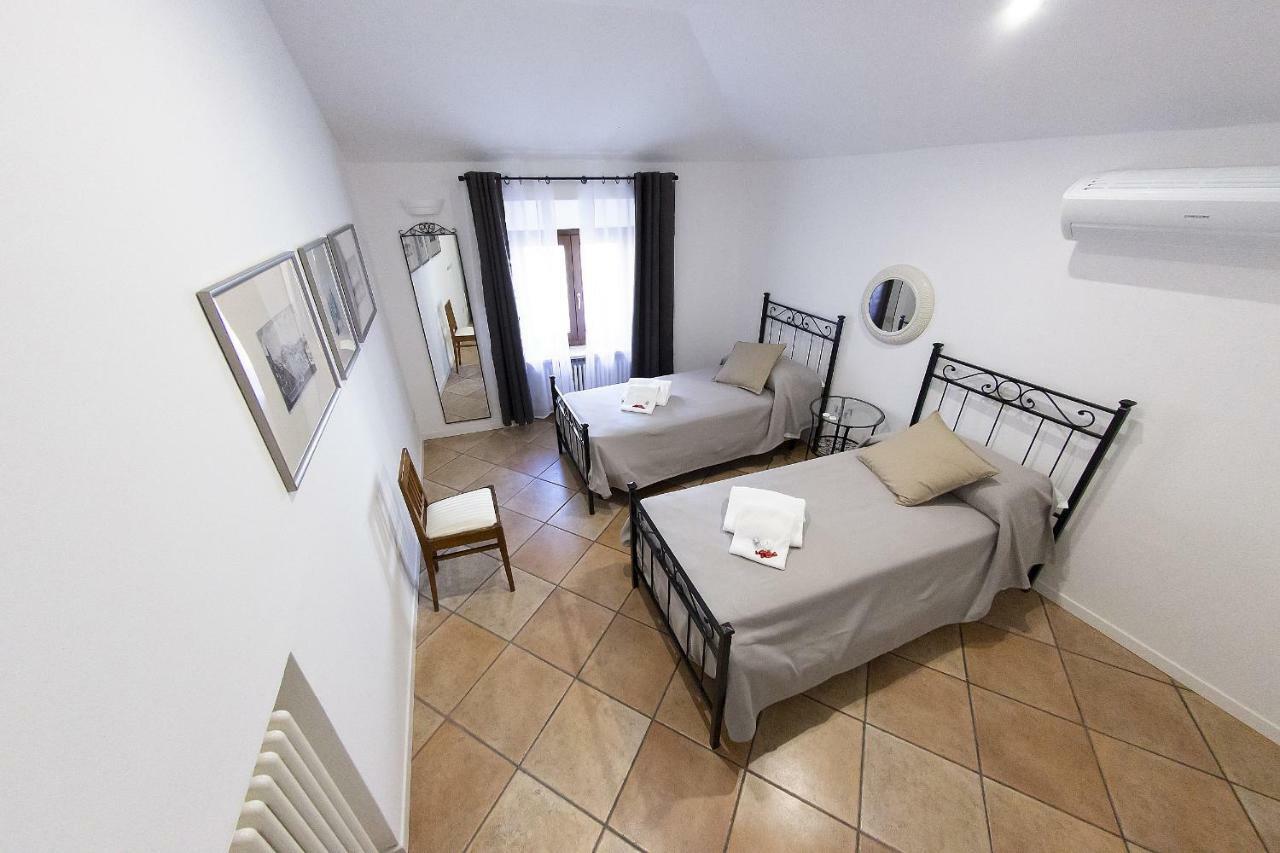 Vivaverona Rooms Εξωτερικό φωτογραφία