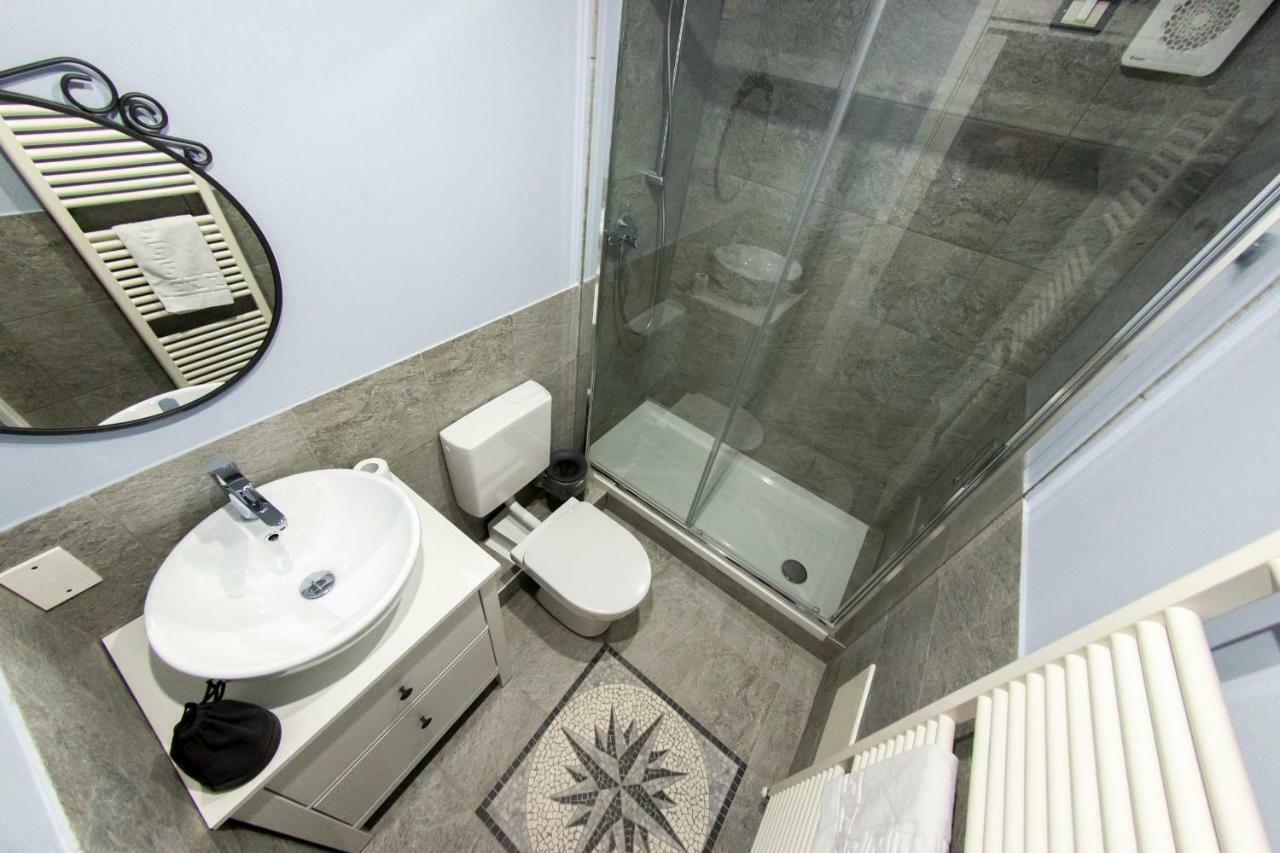 Vivaverona Rooms Εξωτερικό φωτογραφία